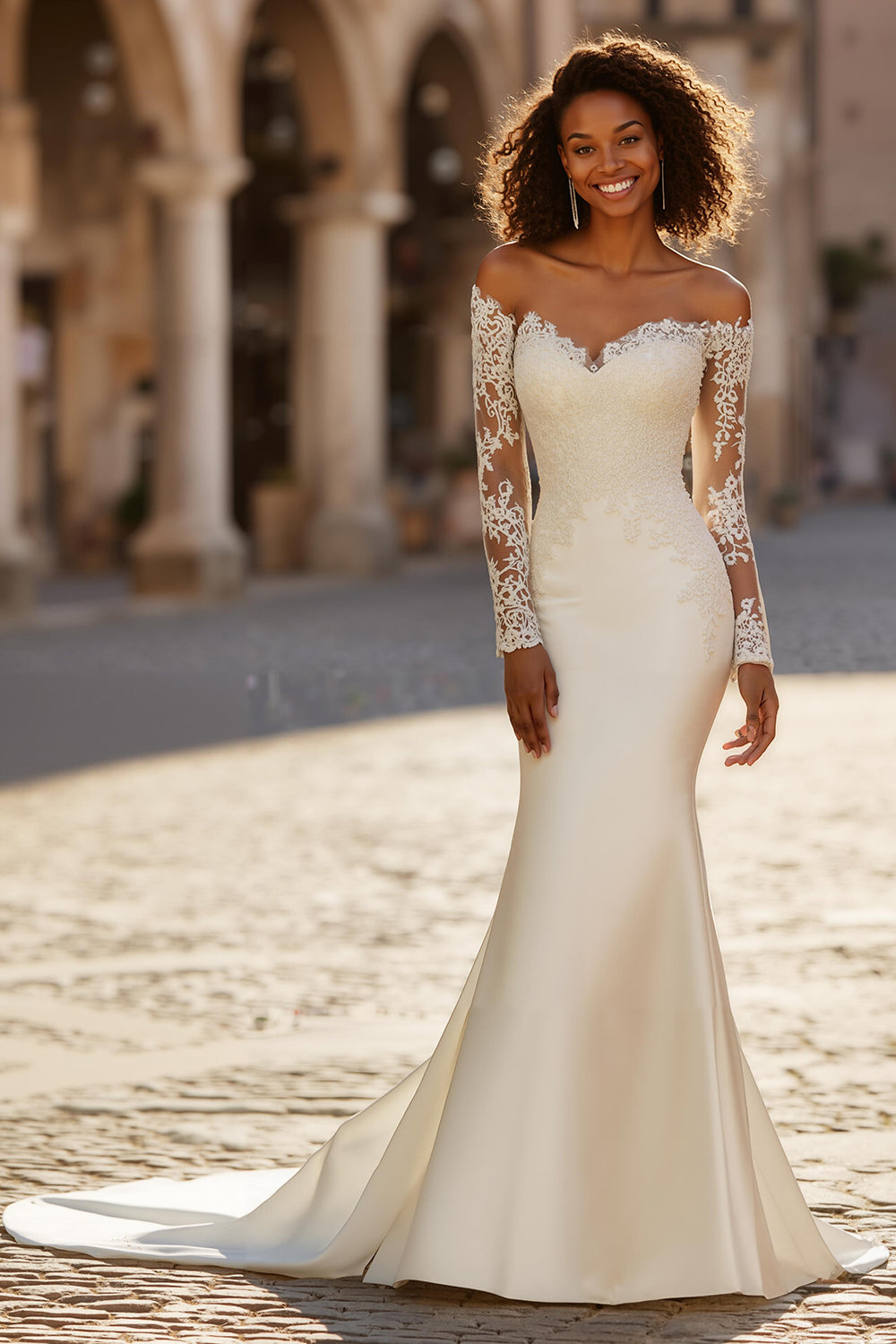 Off-the-Shoulder Ivory Mermaid Lace Appliqued Court Train Wedding Dress