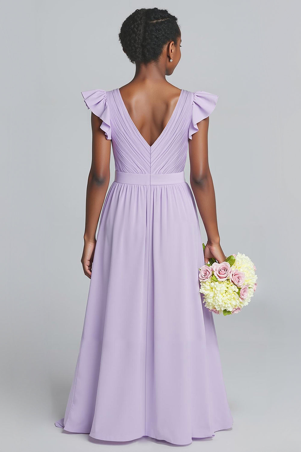 Robe de demoiselle d'honneur longue en mousseline lilas avec encolure en V et volants