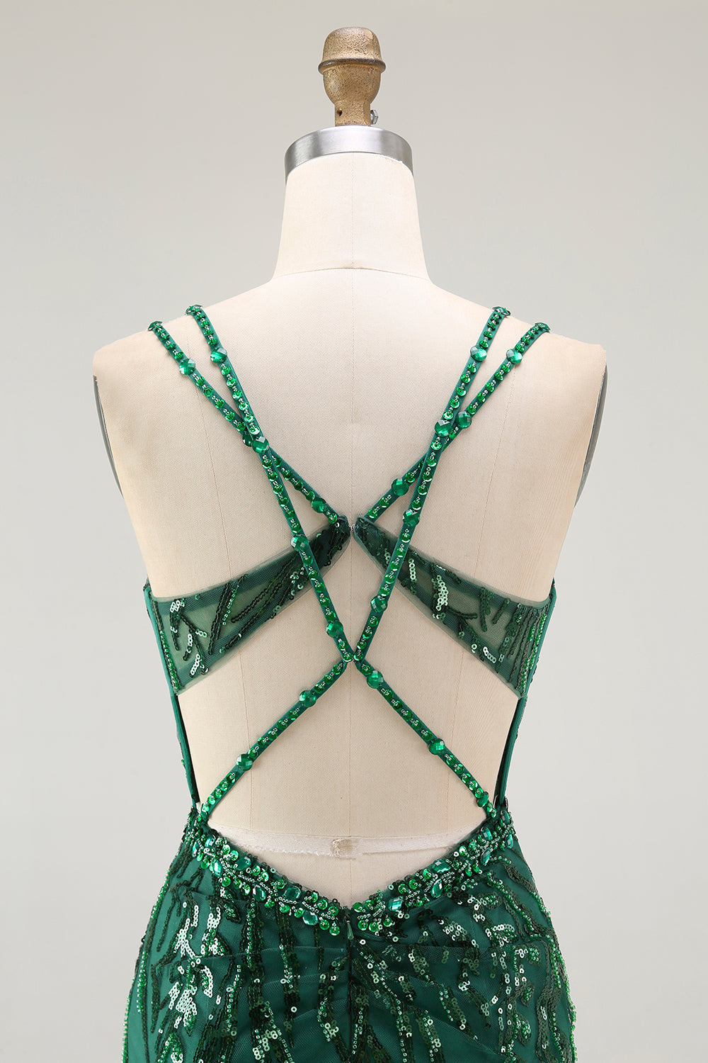 Robe de bal courte moulante vert foncé brillante sans dos avec corset et sequins