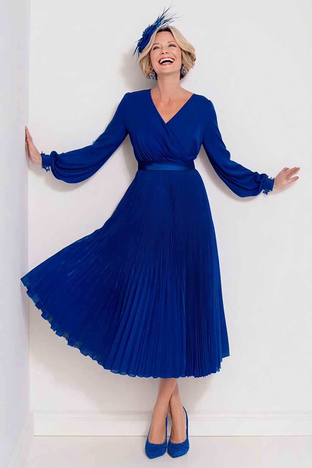 Dark Blue Chiffon A-Line Pleated V-Neck Long-Sleeve Mother of the Bride Dress