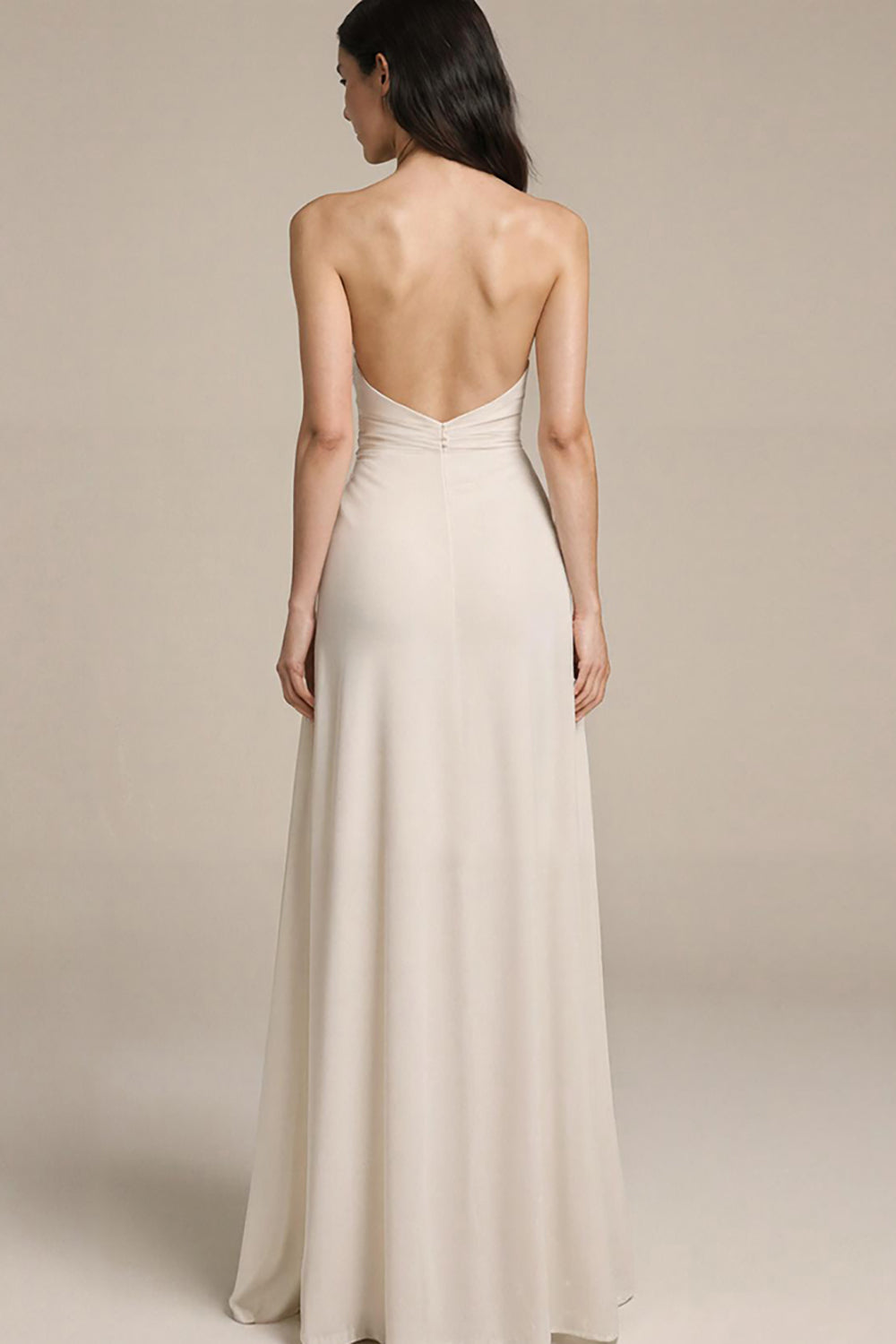Robe de soirée bustier ivoire dos nu avec fente
