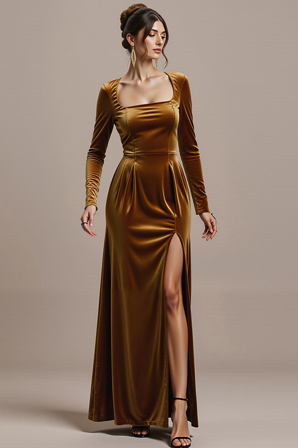 Robe longue de soirée noire fendue en velours Twilight Sheath avec décolleté carré