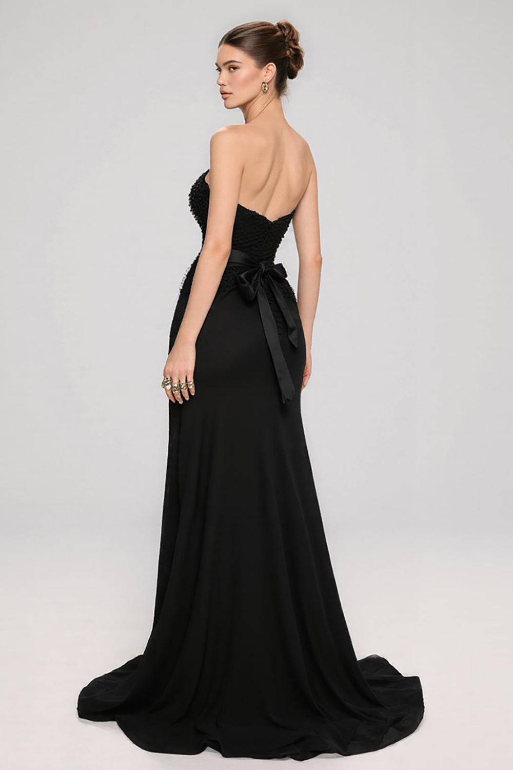Robe longue de bal noire avec nœud, en cœur, coupe trapèze