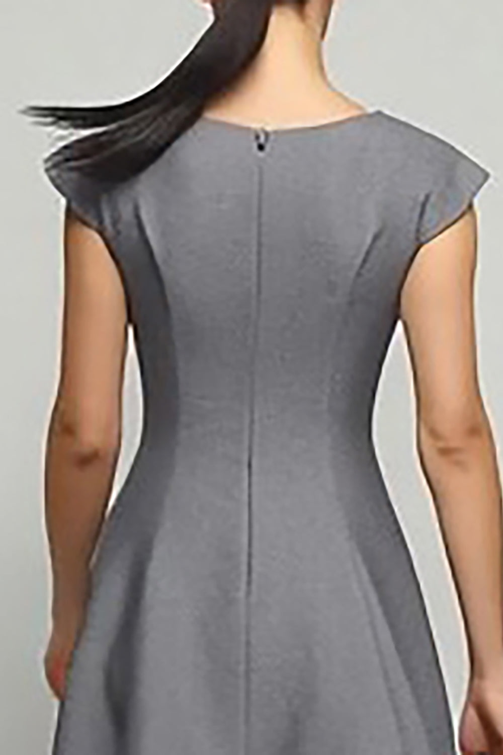 Robe de travail longue simple gris avec manches courtes et coupe évasée