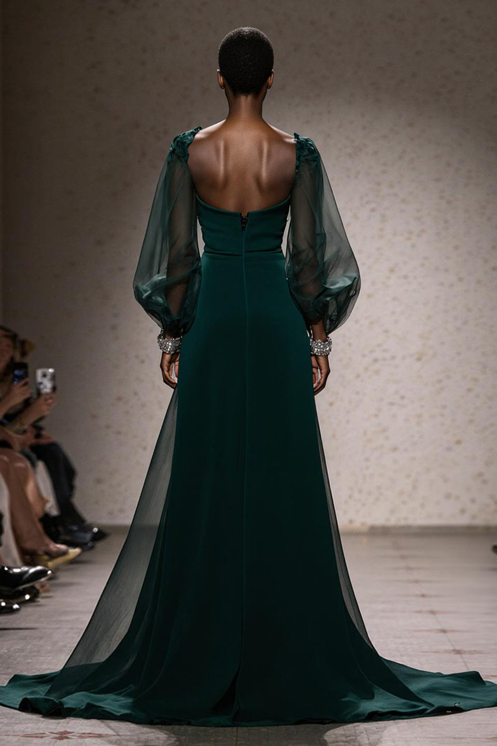 Robe de soirée longue sirène vert foncé à col carré et manches