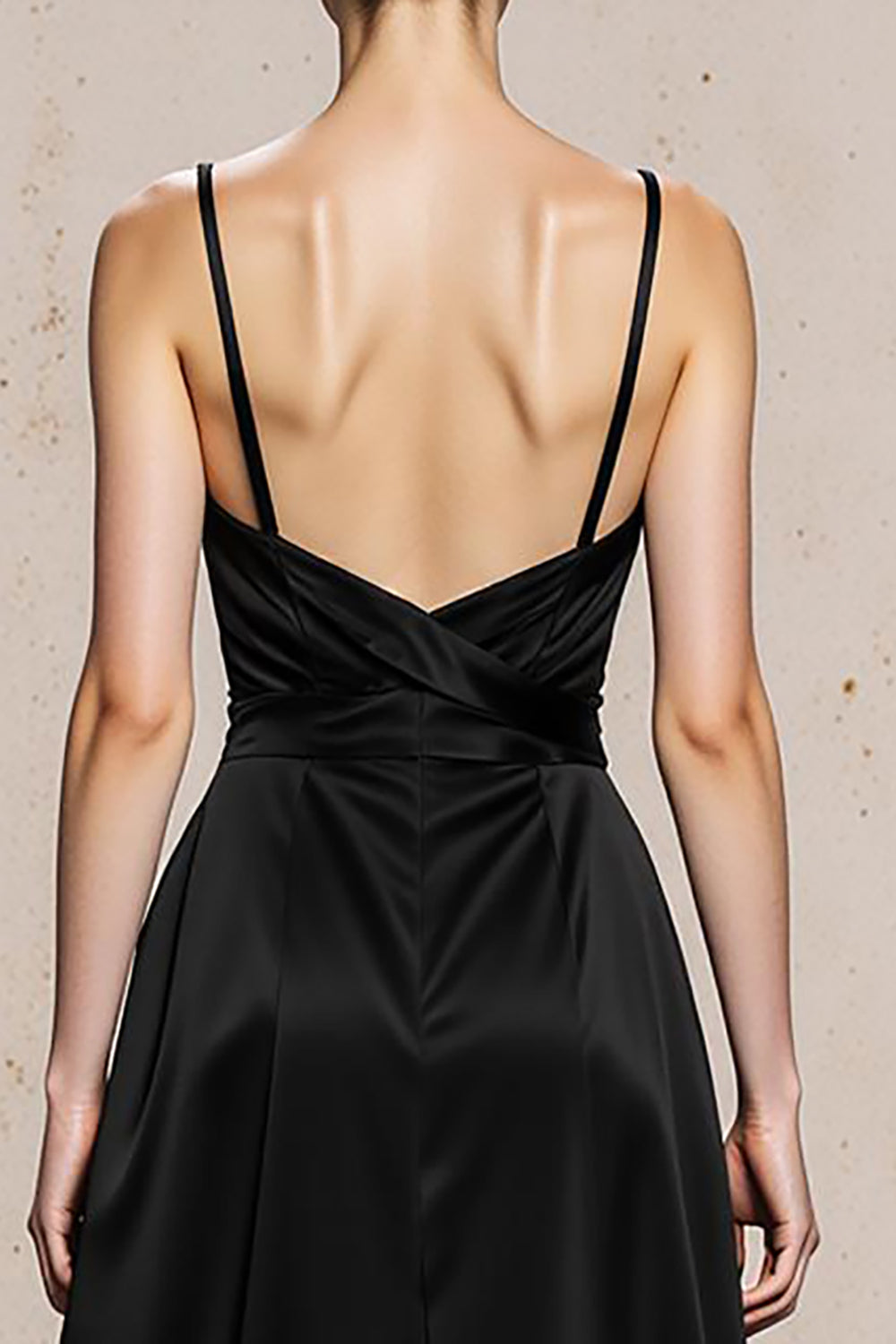 Robe longue de cérémonie en satin, noire et blanche, à fines bretelles, coupe trapèze