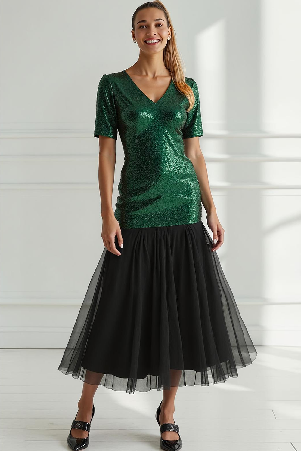 Vestido largo de fiesta verde oscuro brillante de tul con escote en V y lentejuelas