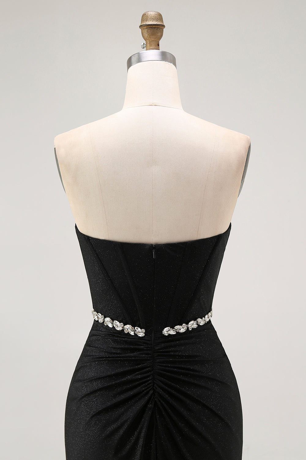 Robe longue de bal sirène bustier noire avec perles