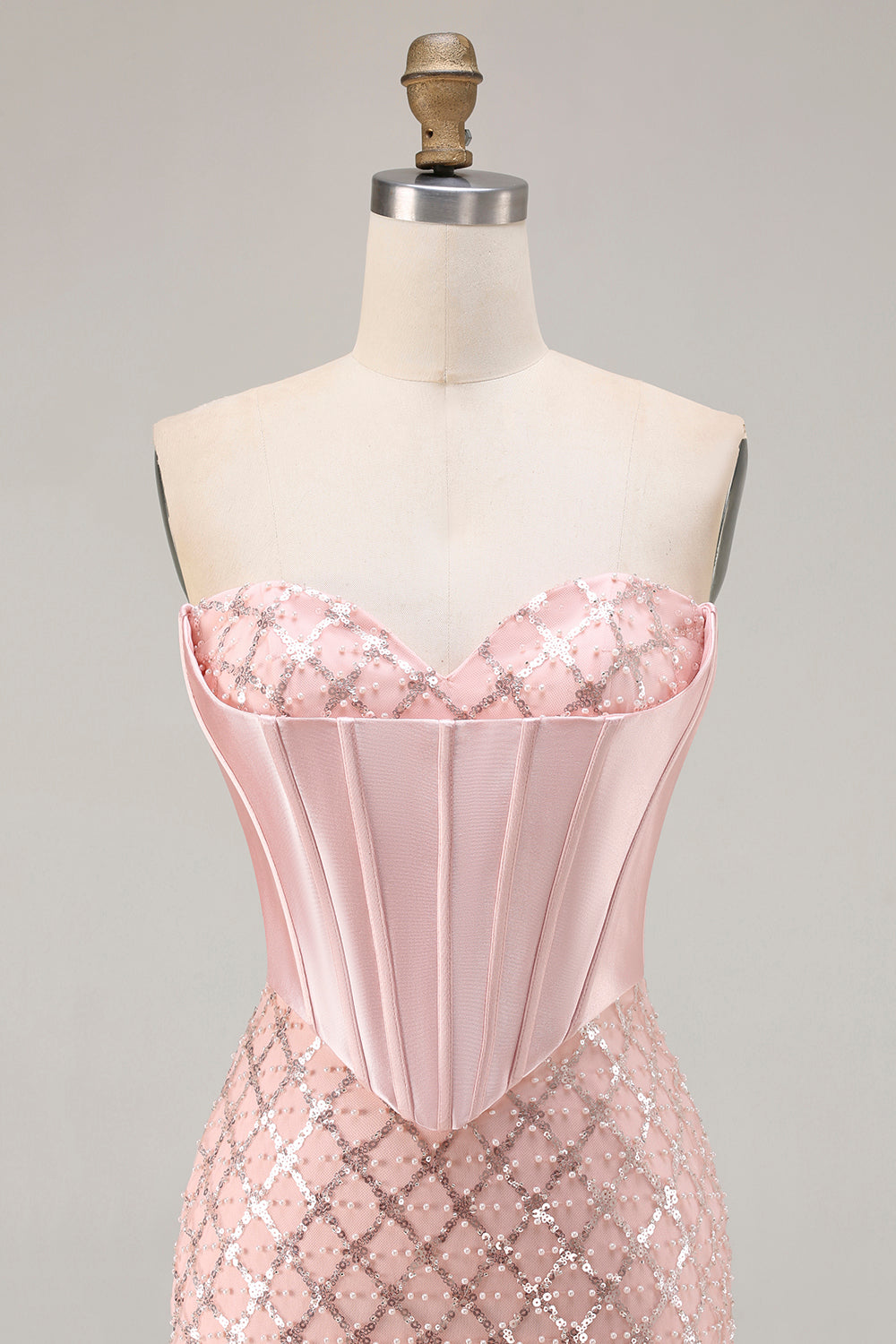 Robe longue de bal de promo sirène blush avec corsage bustier, sequins et perles