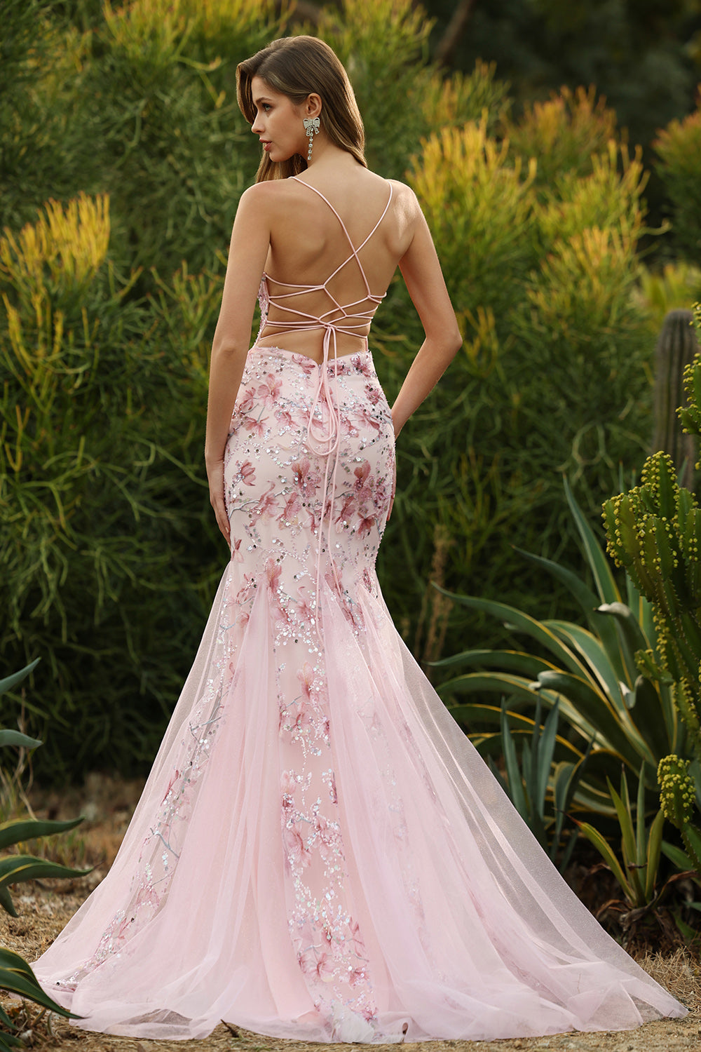 Vestido de Fiesta Largo Rosa con Corsé Floral de Sirena, Espalda con Cordones y Lentejuelas