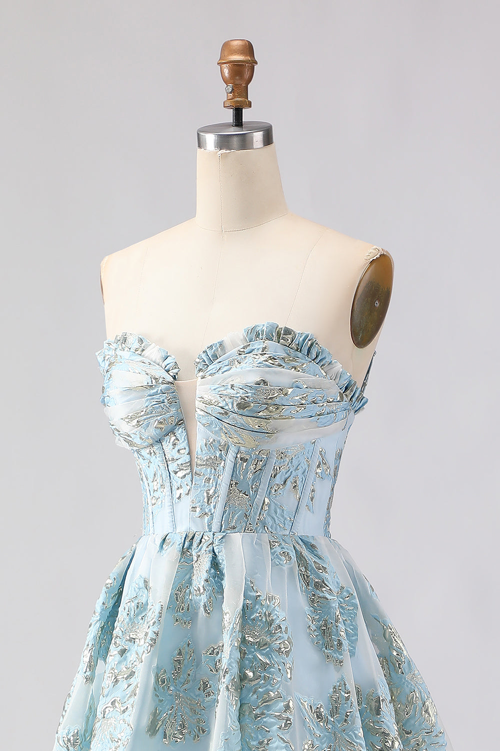 Robe de bal longue en jacquard rose coupe trapèze, bustier et fente