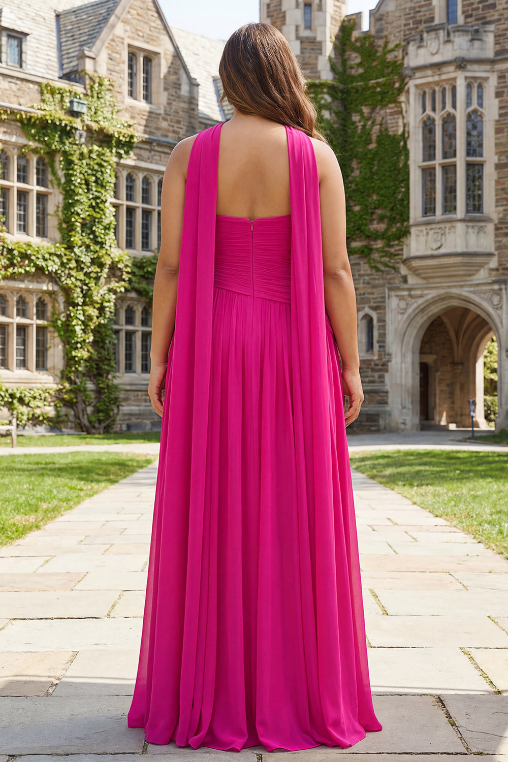 Robe de bal grande taille évasée fuchsia plissée décolleté cœur avec ceinture