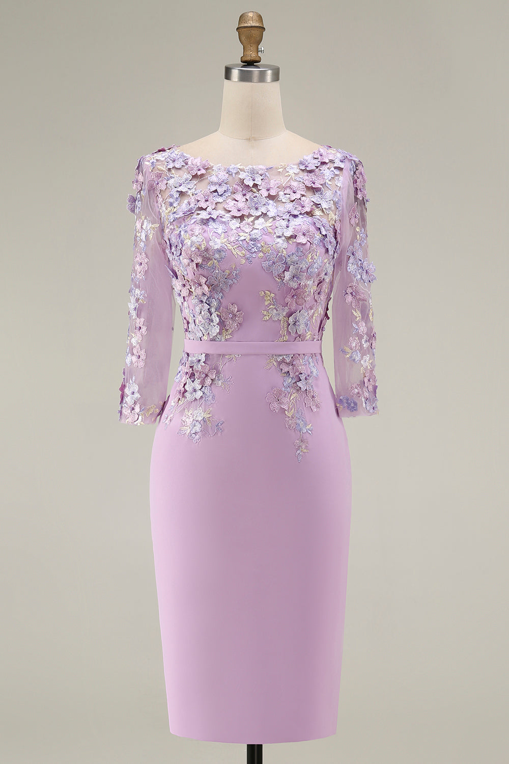 Robe midi fourreau bleu clair avec encolure bateau et appliques, manches 3/4, pour la mère de la mariée