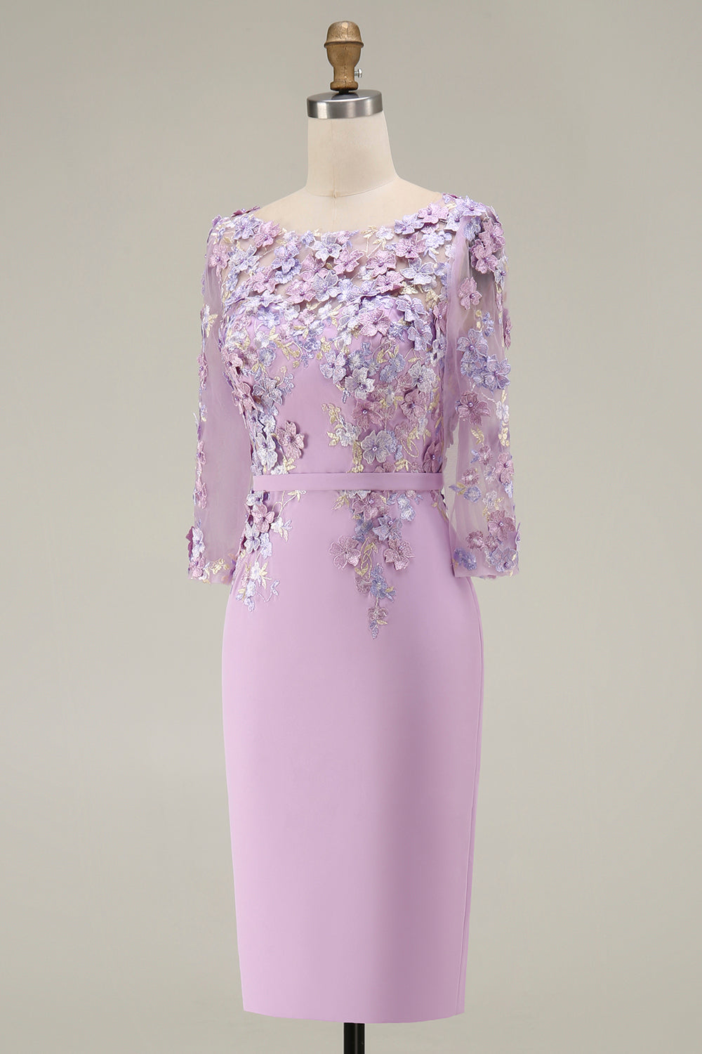 Robe midi fourreau bleu clair avec encolure bateau et appliques, manches 3/4, pour la mère de la mariée