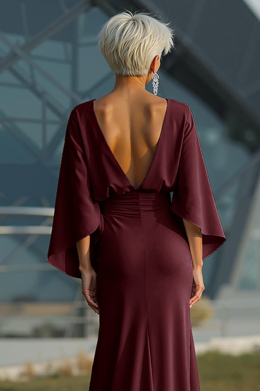 Vestido largo plateado con mangas 3/4 y bolsillos para la madre de la novia