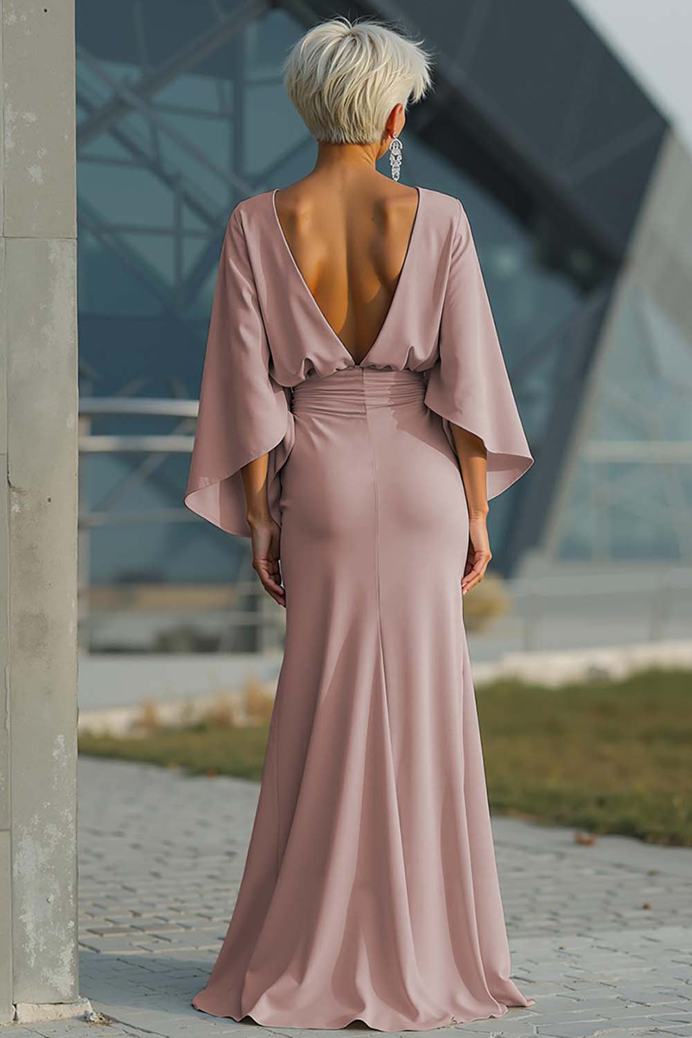 Vestido largo plateado con mangas 3/4 y bolsillos para la madre de la novia