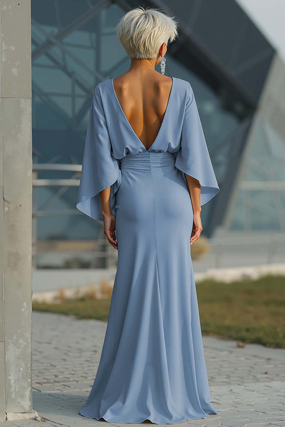 Vestido largo plateado con mangas 3/4 y bolsillos para la madre de la novia