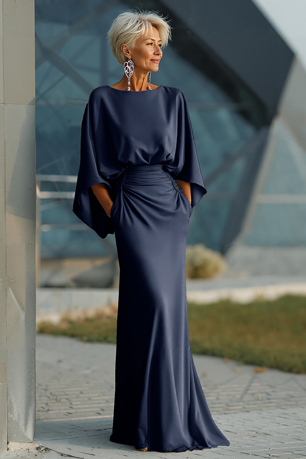 Vestido largo plateado con mangas 3/4 y bolsillos para la madre de la novia