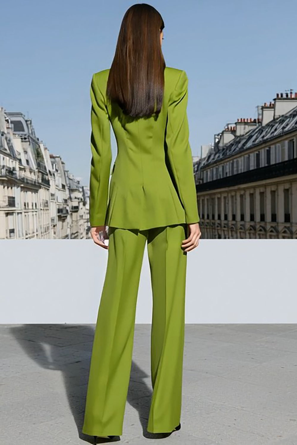 Tailleur femme vert 2 pièces à revers de pointe