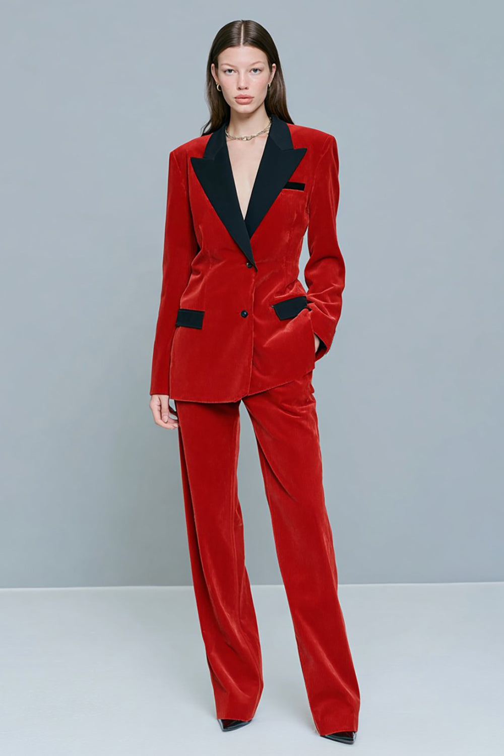 Red Peak Lapel 2 Piece Women's Business Suits with Pockets