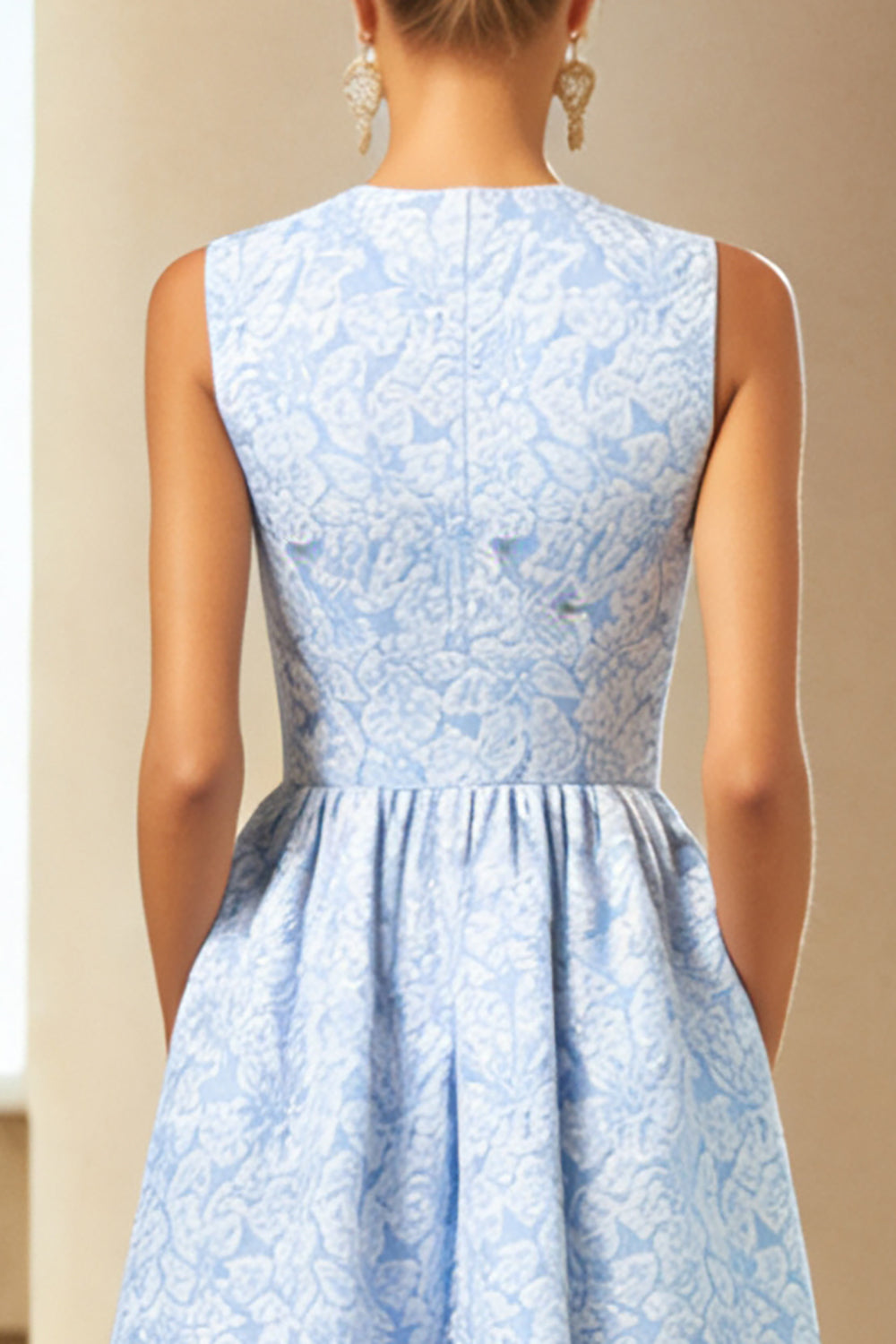 Robe longue évasée bleue en jacquard floral avec poches