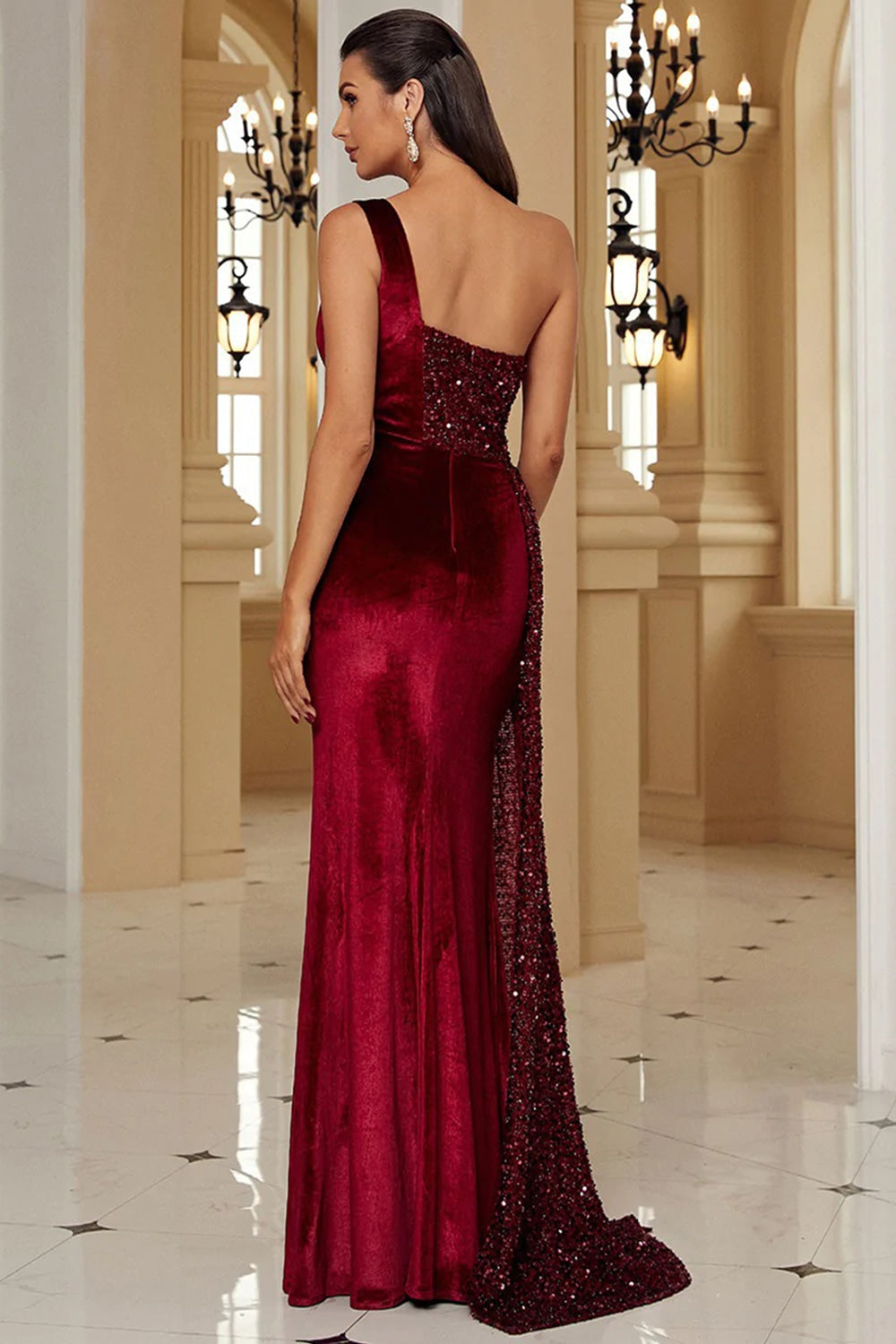 Robe de soirée fourreau asymétrique à sequins fendue noire