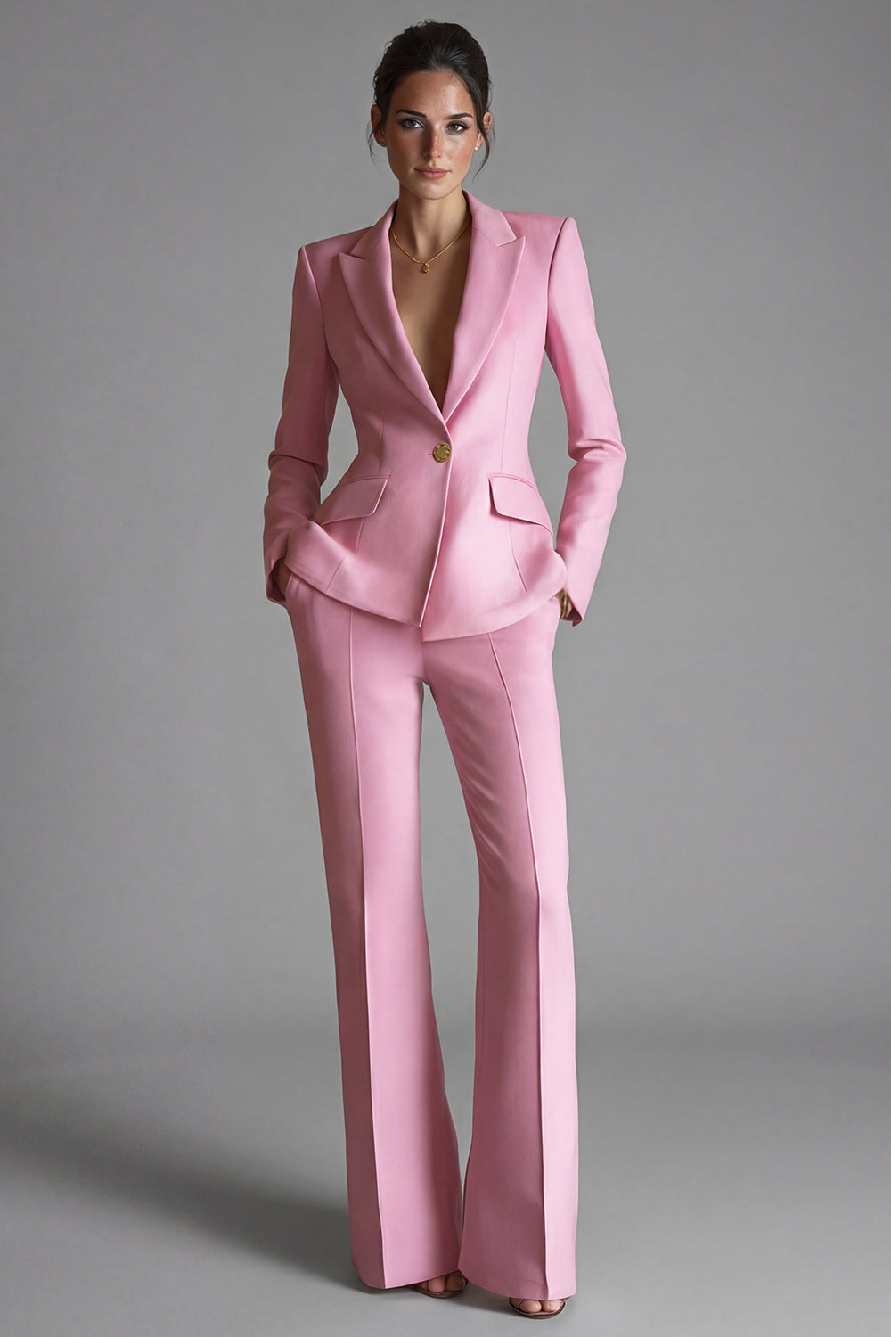 Costume de travail 2 pièces rose à revers pointus et un bouton pour femme
