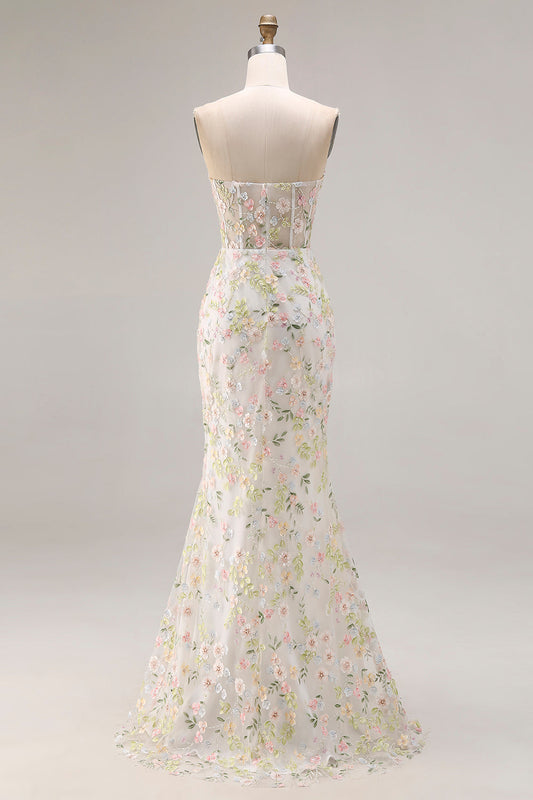 Robe de bal longue bustier sirène à fleurs blanches avec fente