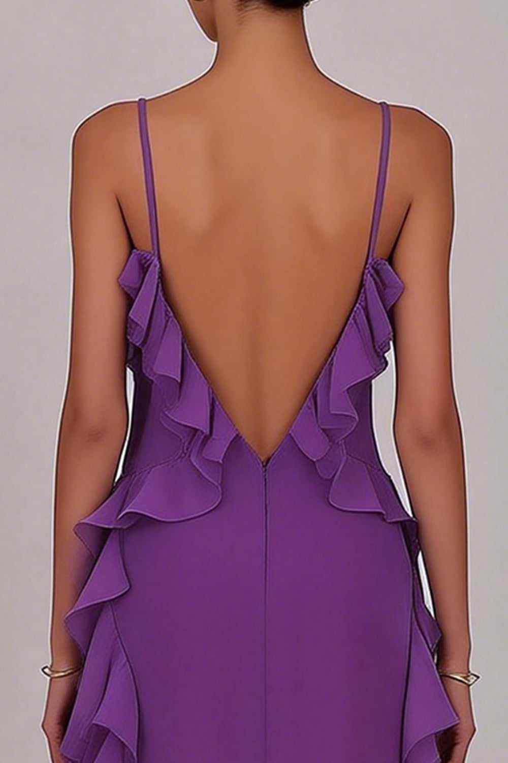 Robe longue fourreau en mousseline de soie prune à volants et fente