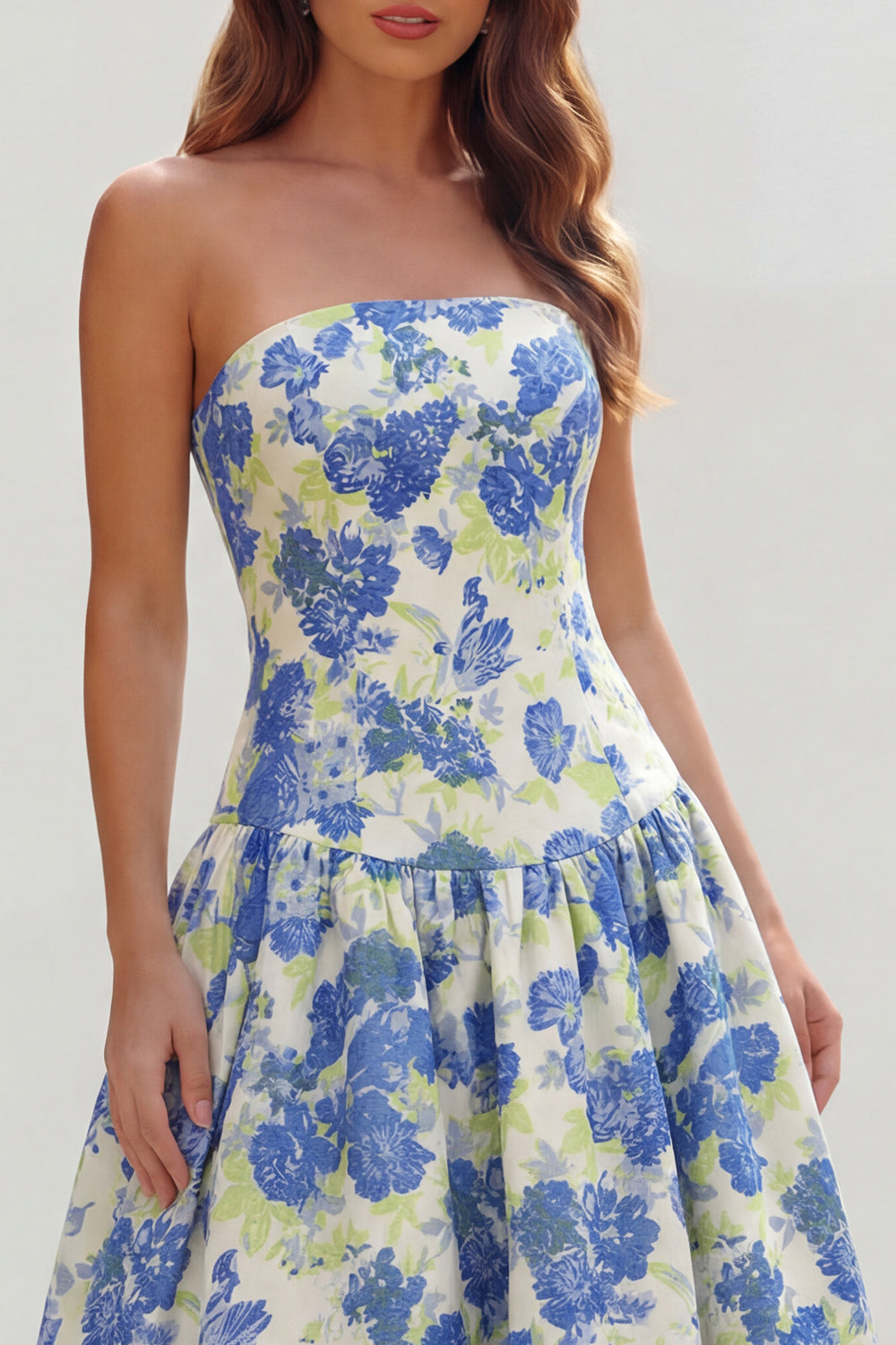 Robe longue ligne A bustier imprimée fleurs bleu blanc