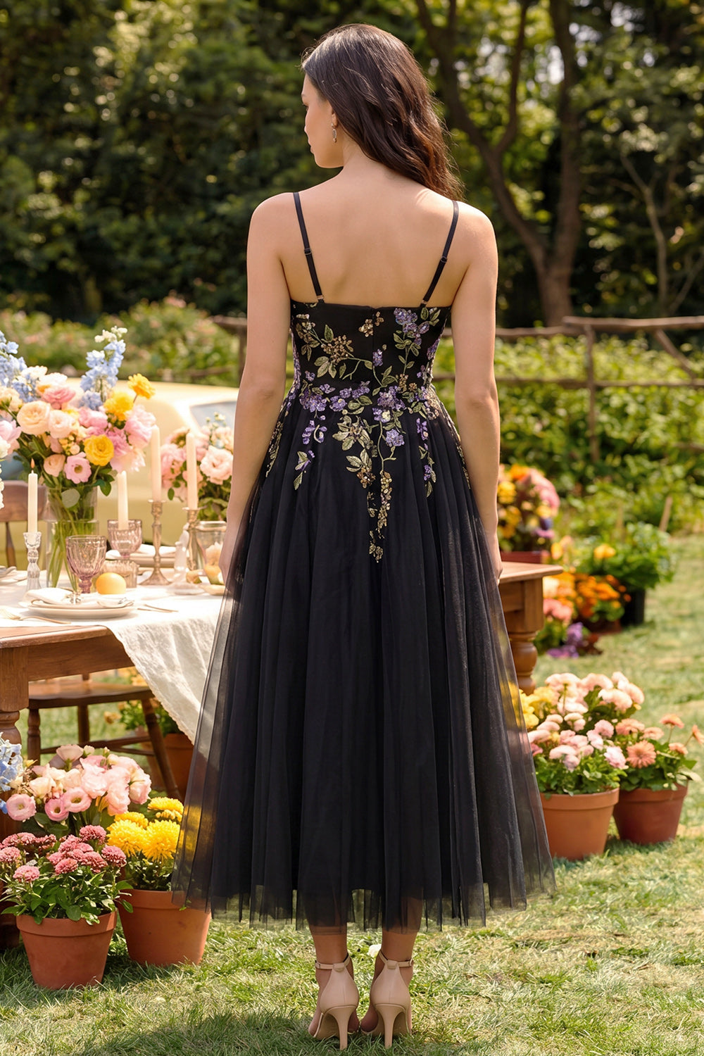 Black Appliqued A-Line Tulle Spaghetti Straps Midi Dress