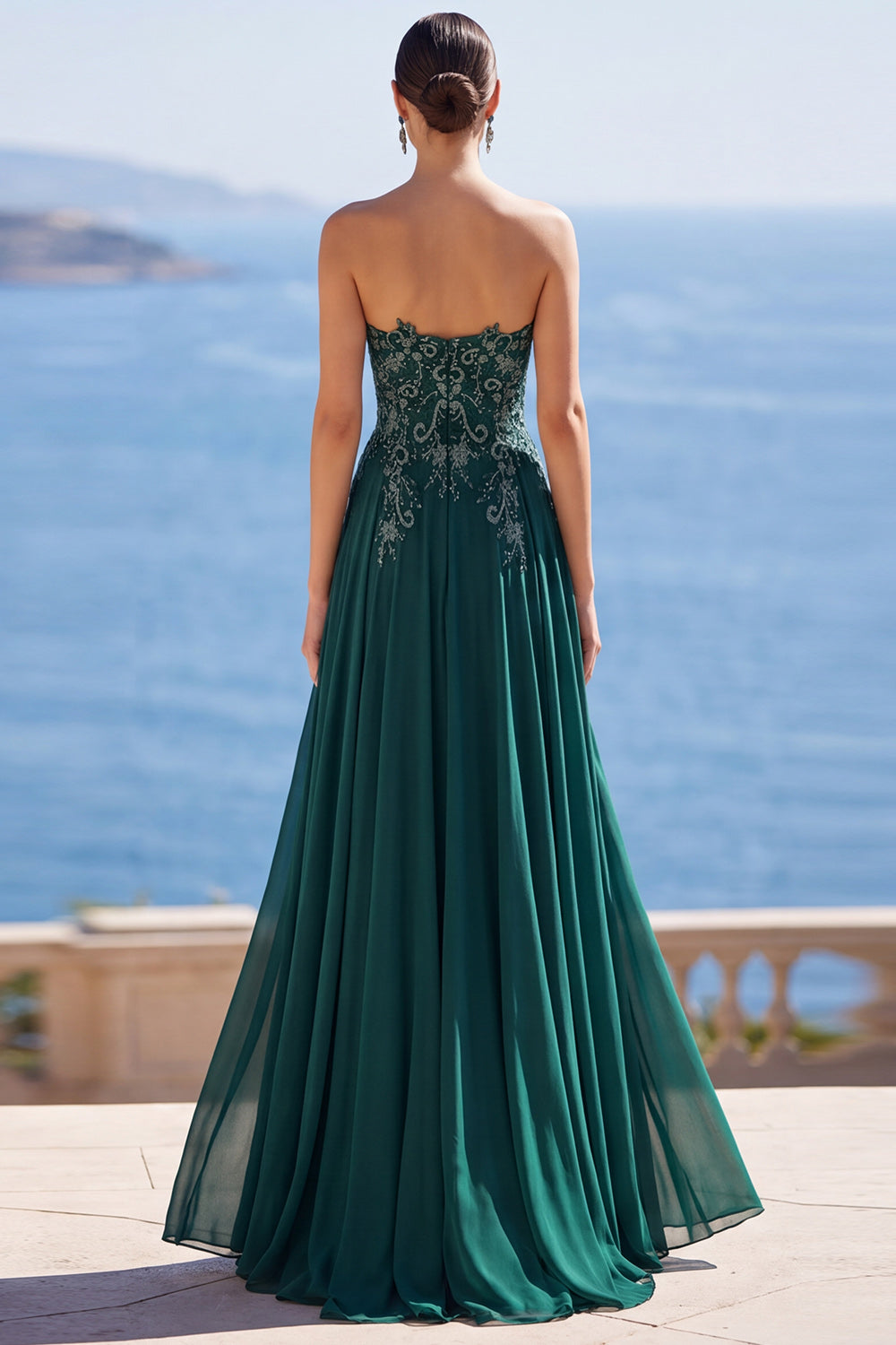 Sweetheart A-Line Dark Green Long Mother of the Bride Dress with Appliques