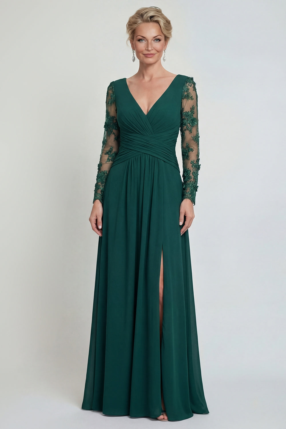 Robe de mère de la mariée vert foncé trapèze à manches longues avec applications et fente