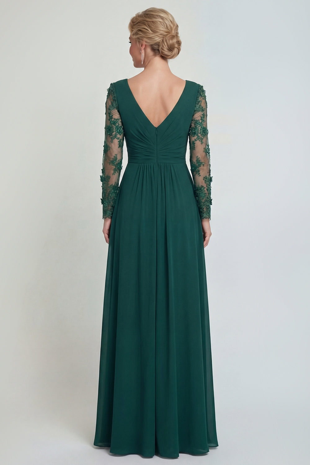 Robe de mère de la mariée vert foncé trapèze à manches longues avec applications et fente