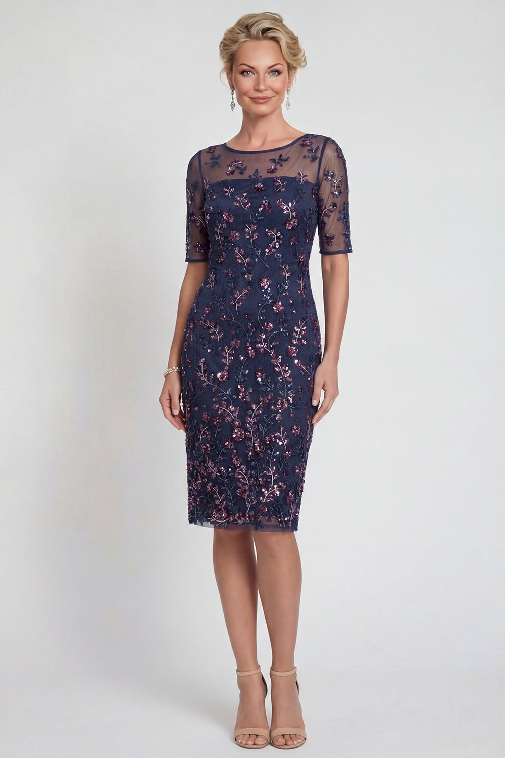 Robe fourreau midi bleu marine à sequins et col bateau pour la mère de la mariée