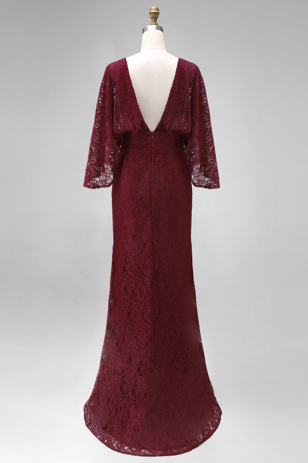 Robe fourreau bordeaux en dentelle avec manches longues pour la mère de la mariée