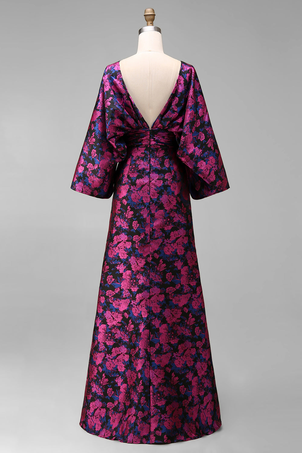 Robe fourreau fuchsia imprimée fleurie froncée avec manches évasées pour mère de la mariée