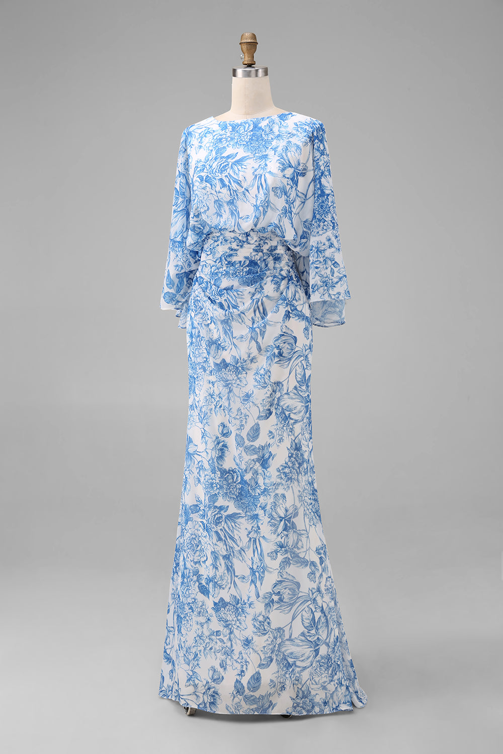 Robe fourreau florale bleue pour mère de la mariée avec manches évasées