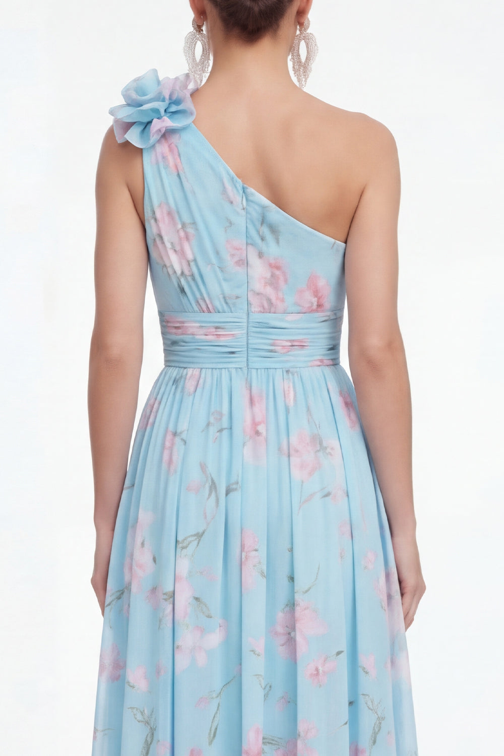 Robe longue fleurie en mousseline plissée verte à fleur 3D et épaule dénudée