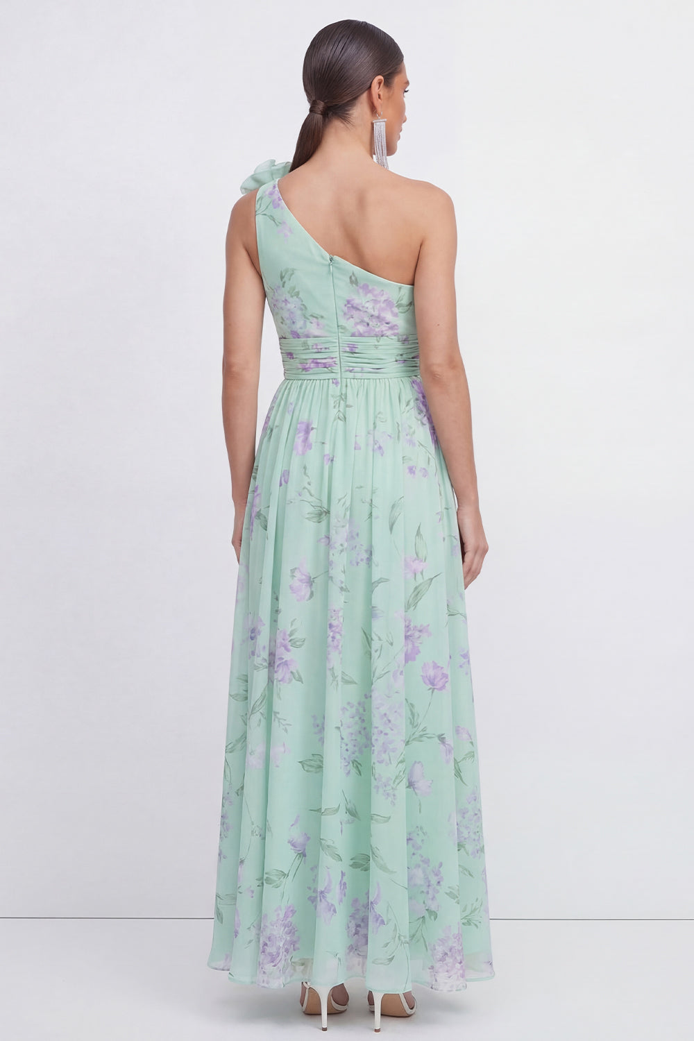 Robe longue fleurie en mousseline plissée verte à fleur 3D et épaule dénudée