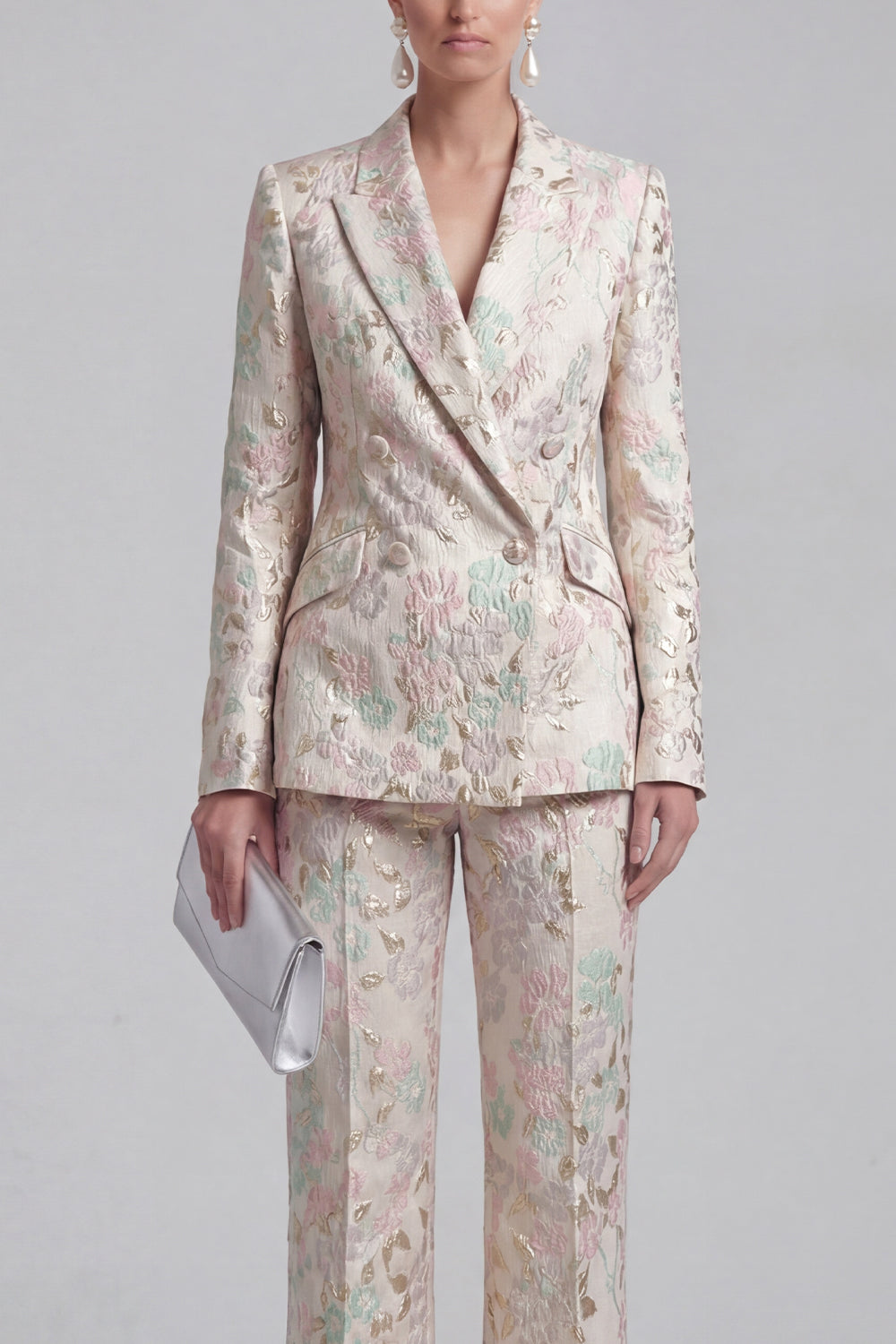 Costumes de bal croisés à revers fleuris bicolores champagne et rose
