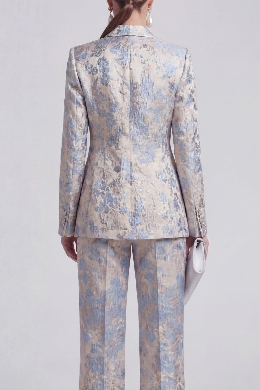 Costumes de bal croisés à revers fleuris bicolores champagne et rose