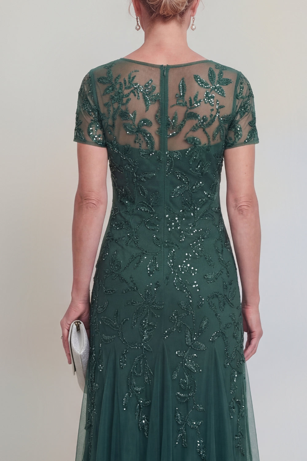 Robe de mère de la mariée vert foncé, ligne A, col rond, avec appliques