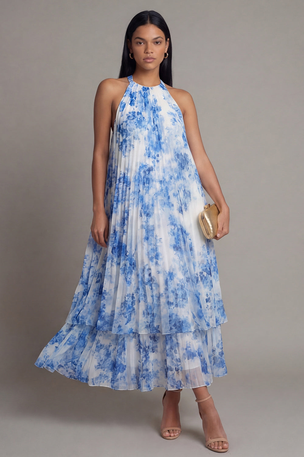 Robe longue plissée bleu ciel à nœud et dos nu coupe trapèze