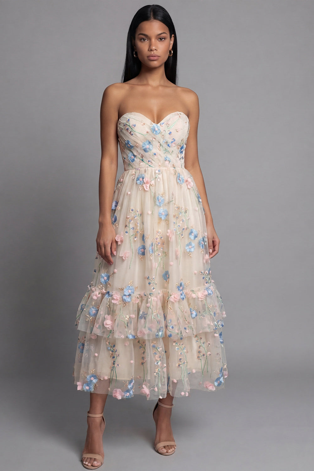 Robe midi trapèze Sweetheart en tulle Champagne à appliques florales