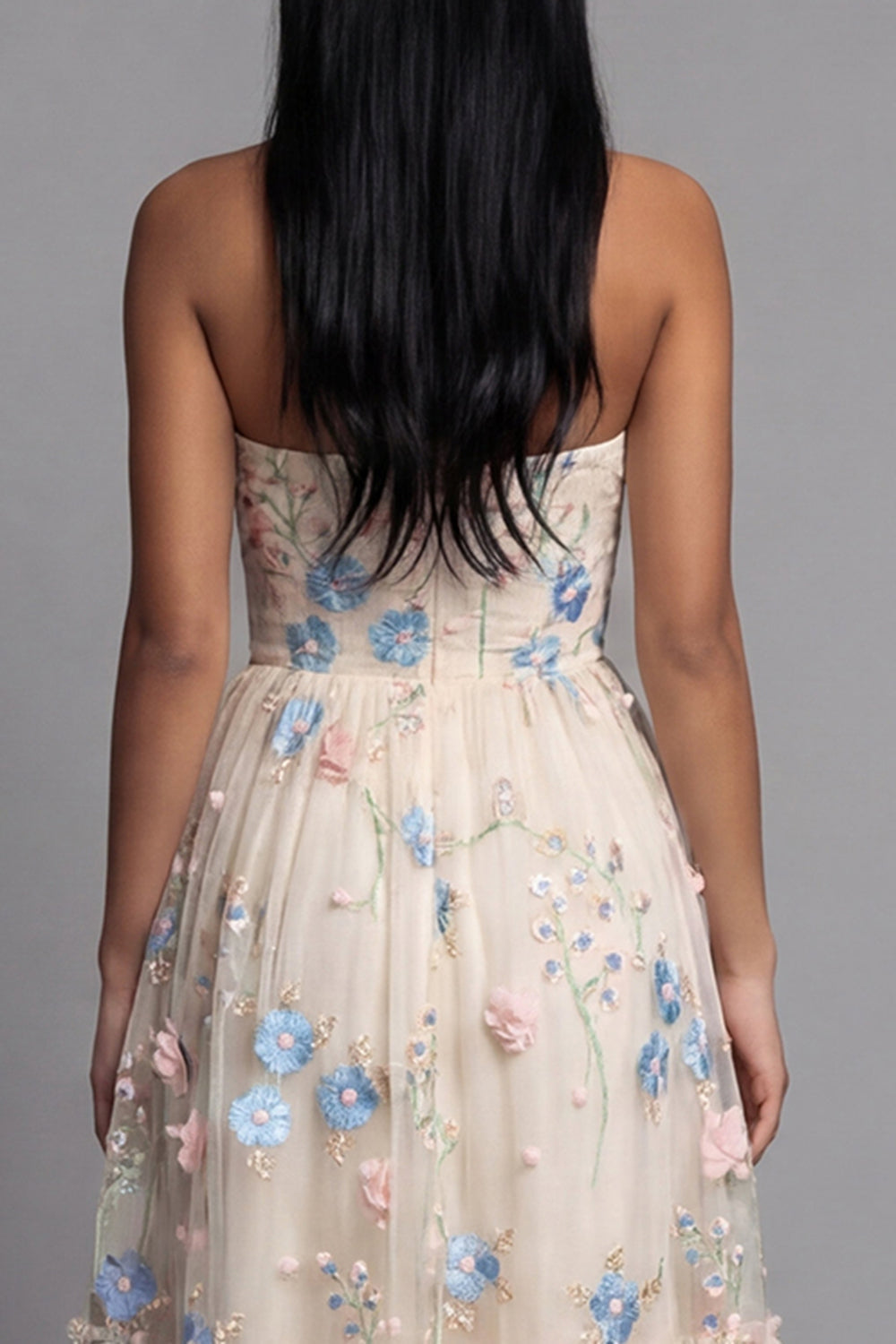 Robe midi trapèze Sweetheart en tulle Champagne à appliques florales