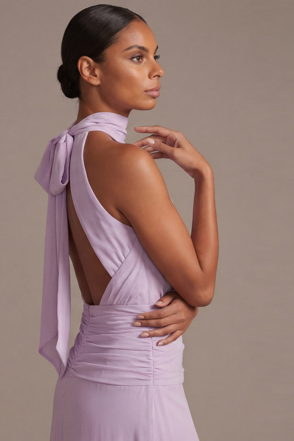 Robe Longue de Demoiselle d'Honneur Dusty Rose à Fleurs avec Nœud et Coupe Évasée