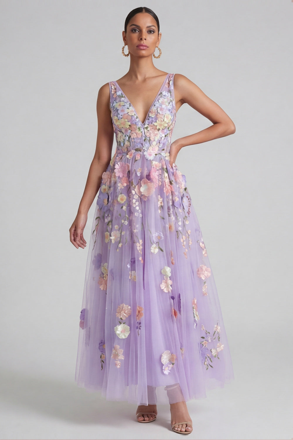 Robe midi florale évasée à col en V avec applications lilas