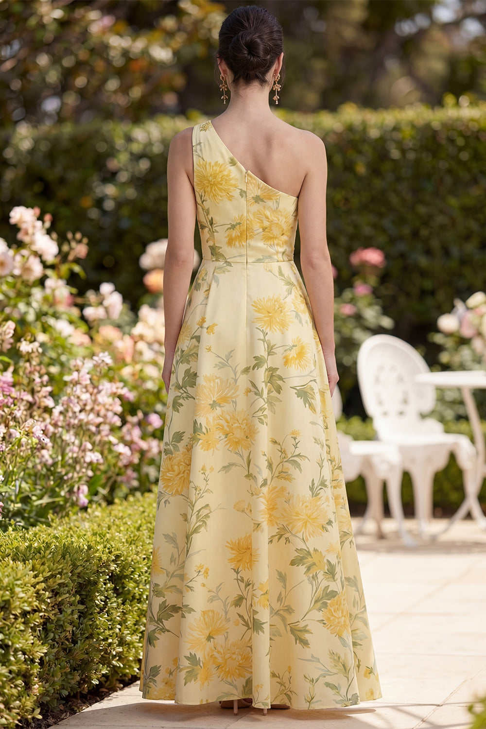 Robe longue asymétrique fleurie froncée jaune beurre