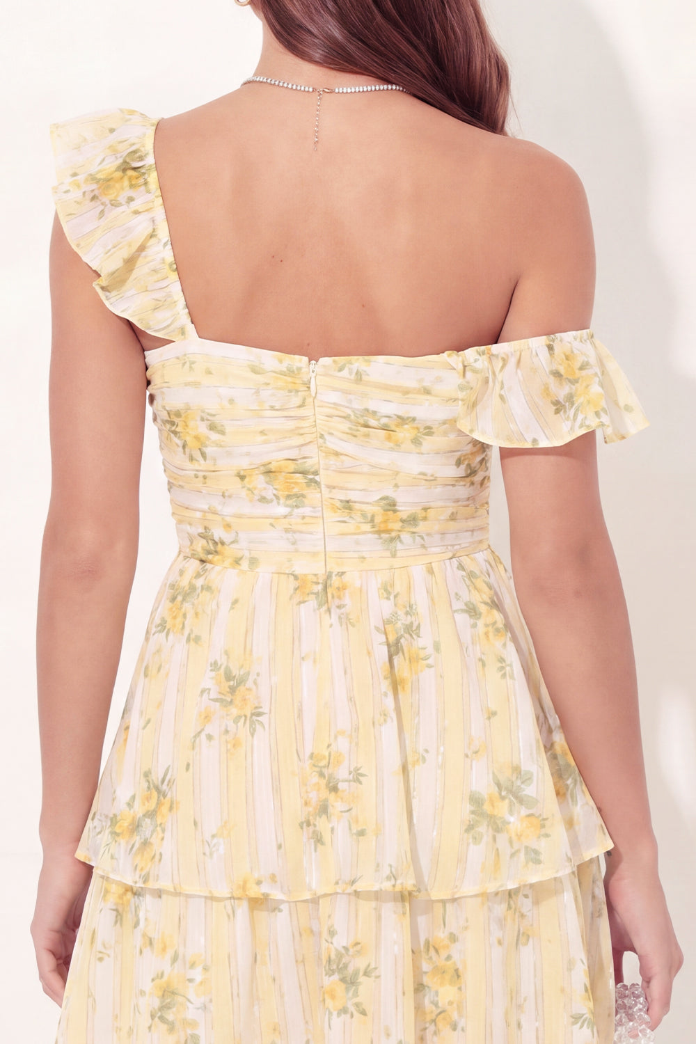 Robe de bal de fin d'études jaune à fleurs à volants et fronces coupe évasée